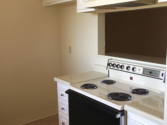 4th image of 4540 Orange Ave #Or206
