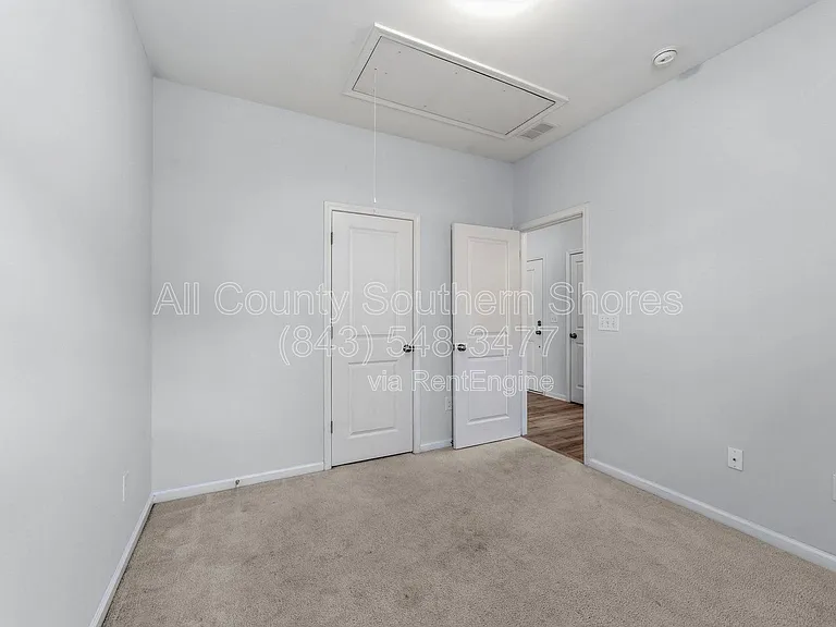 877 Devon Estate Ave — Photo 22