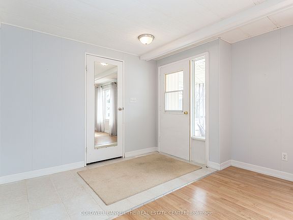 3rd image of 60 Linden Ln