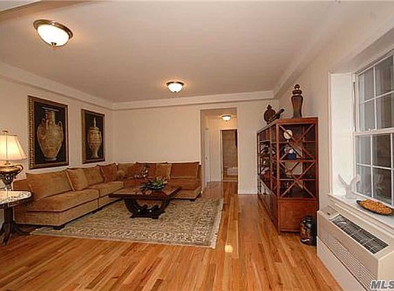 4th image of 15031 12th Ave #112