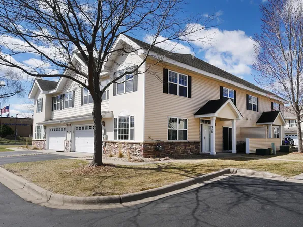 316 W 84th St, Bloomington, MN 55420