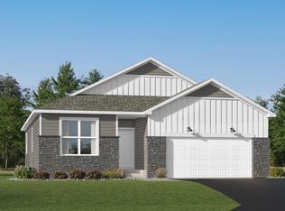 7153 201st St W, Lakeville, MN 55044
