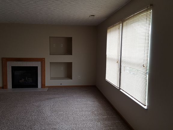 3rd image of 3197 Gallant Dr