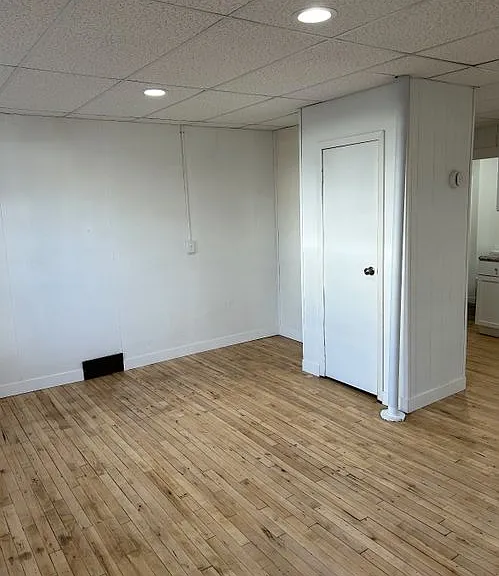 302 Main St — Photo 2