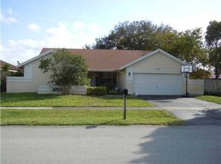 8690 SW 58th St, Cooper City, FL 33328