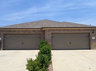 105 Stacy Ln, New Braunfels, TX 78130