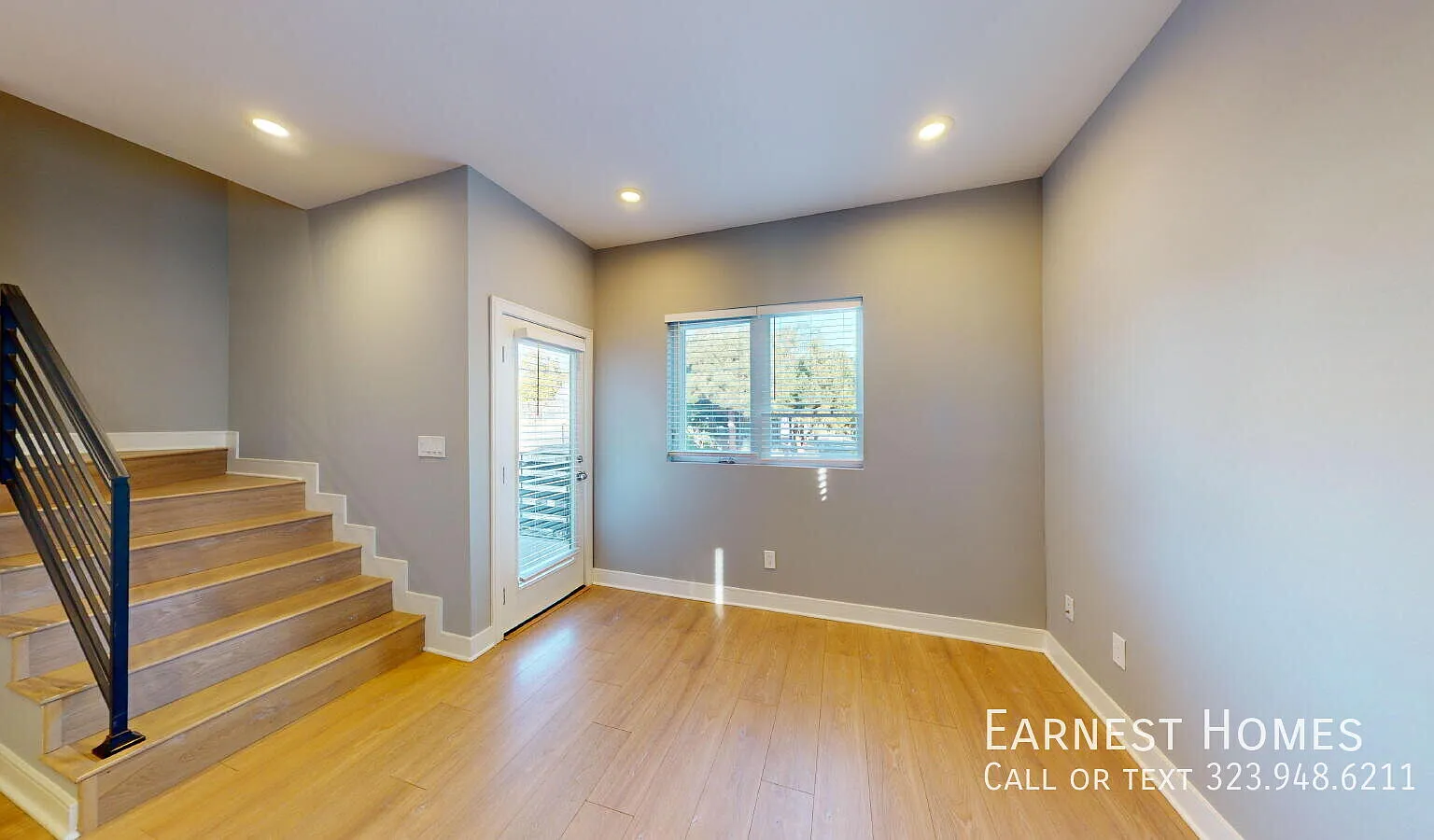 2 + 1.5 Charming Apartment in Prime Echo Park Location and comes with a Carport and EV charger! — Photo 4