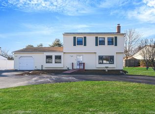 139 Tarpon Avenue, Medford, NY 11763