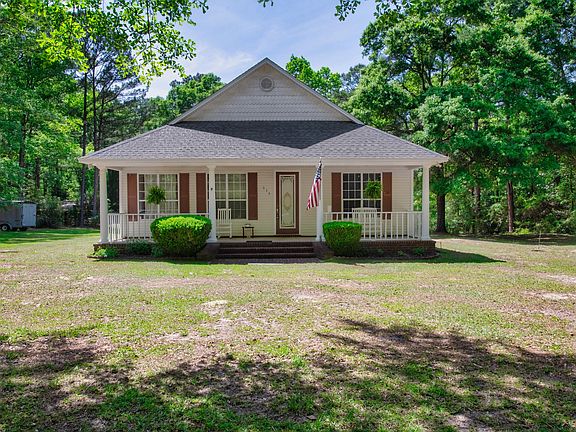 2nd image of 573 Berry Patch Rd