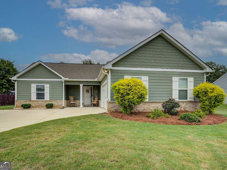 1st image of 118 Meadowbrooke Dr