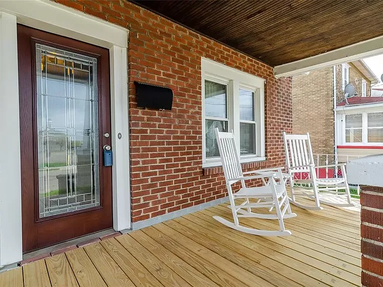 3 Jackson Ave #1 — Photo 15