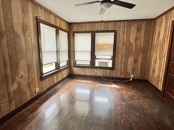5th image of 2820 Avenue G