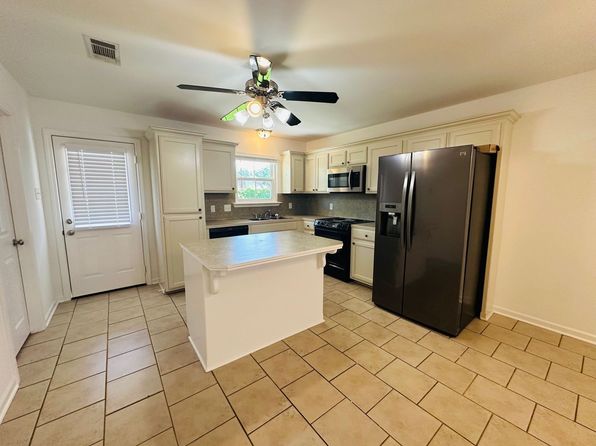 37479 E Parkwood Ave, Prairieville, LA 70769