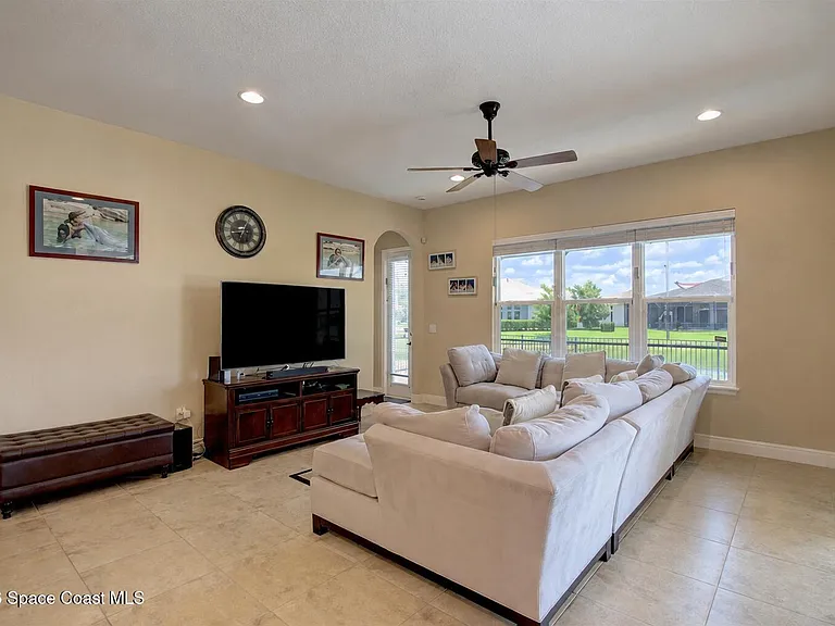 3051 Tryall Ct — Photo 4