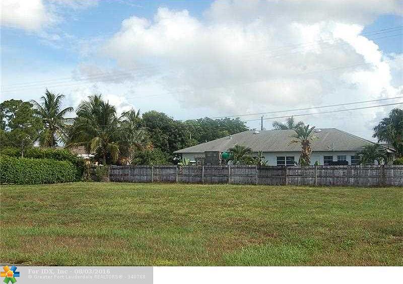 1st image of 5363 Greenwood Dr