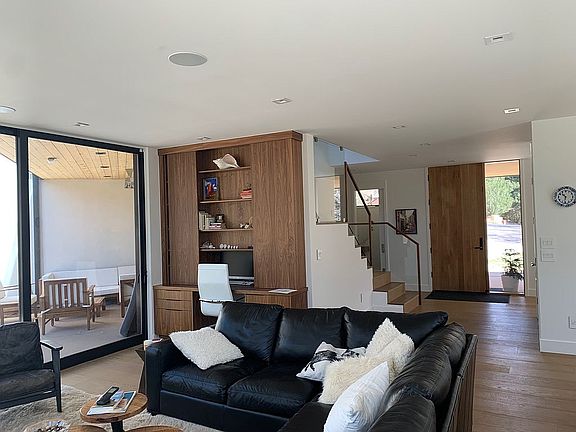 looking to front of house