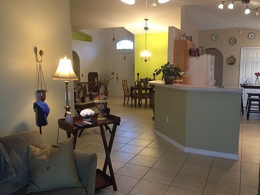 5th image of 707 Flagstone St