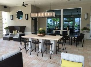 1031 Victoria Falls Blvd, Palm Beach Gardens, FL 33418