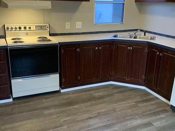 3rd image of 253 Pebble Rock Cir #2
