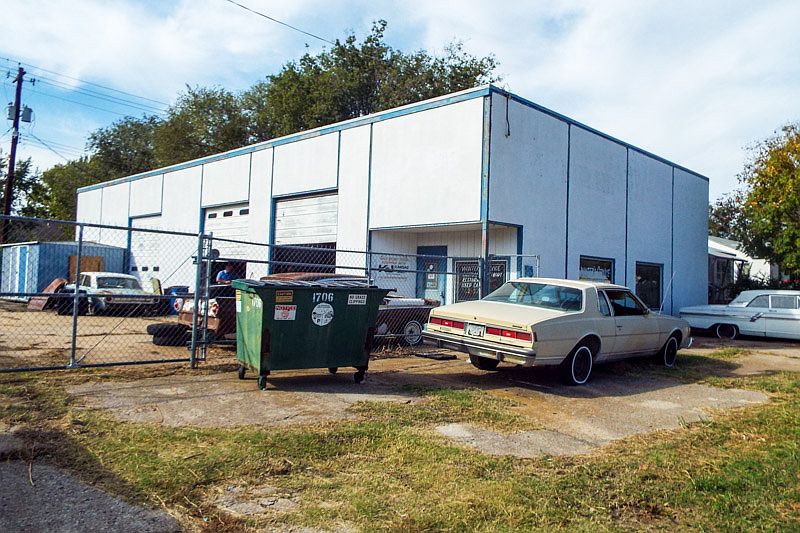 2nd image of 902 N Union St