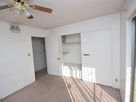 4th image of 6310 N 34th Dr