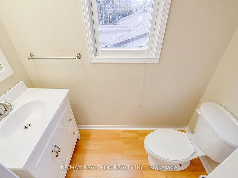 122 Rutledge Ave — Photo 11