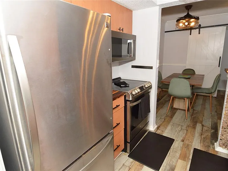 10200 Gandy Blvd N #1313 — Photo 13