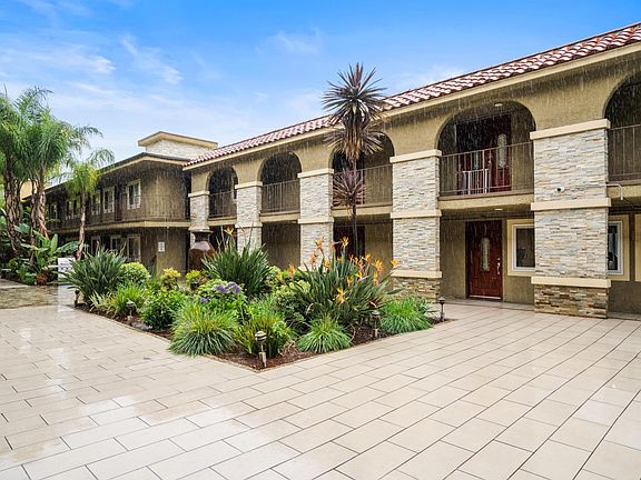 5th image of 3220 Altura Ave APT 223