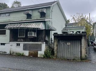 310 W Front St, Lansford, PA 18232