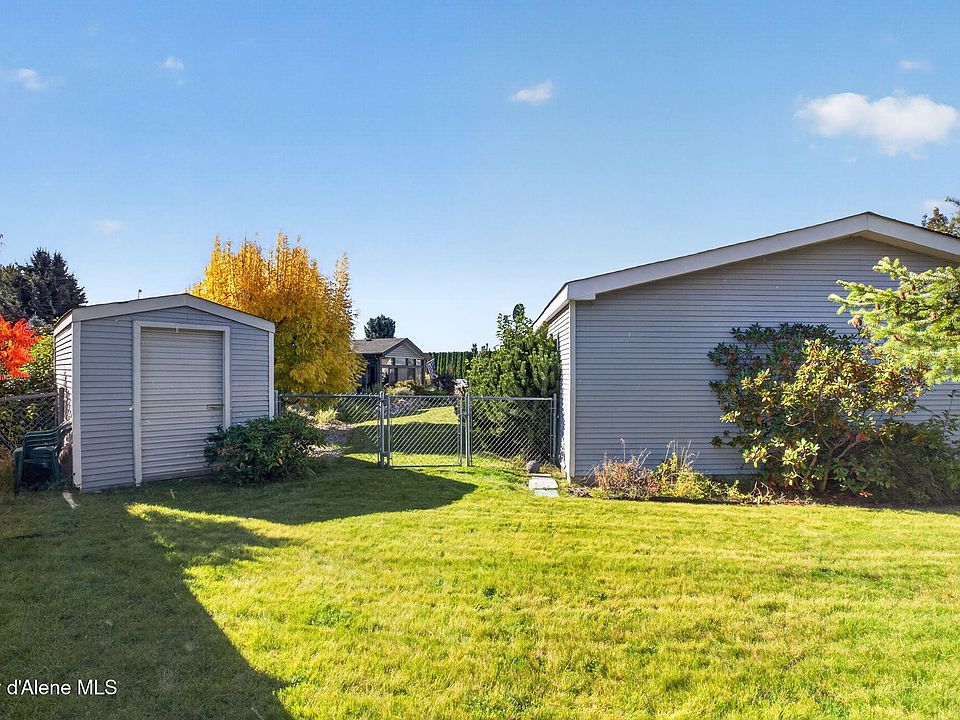 32nd image of 8457 W Bryce Canyon St