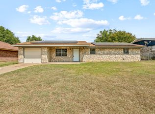 203 Moonlight Trl, Stephenville, TX 76401