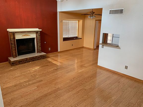 5th image of 1469 Francesca Dr