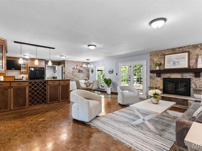 14611 Rogue River Dr, Chesterfield, MO, 63017