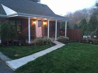 1087 Grandview Ave, Bridgeville, PA 15017