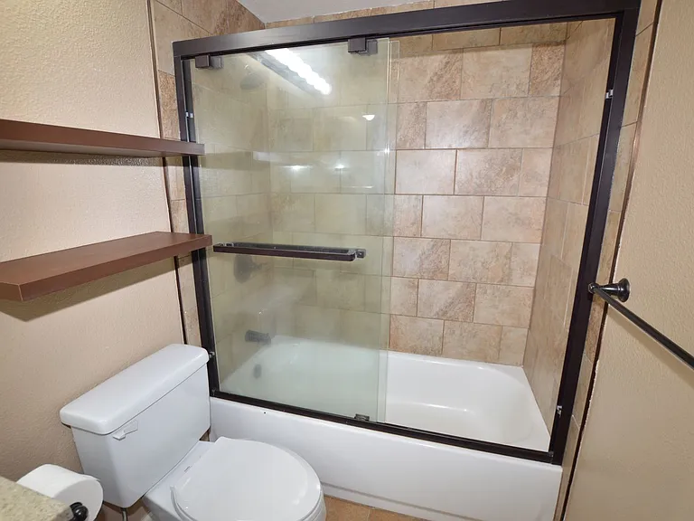 94-209 Lumiaina Pl #J103 — Photo 8