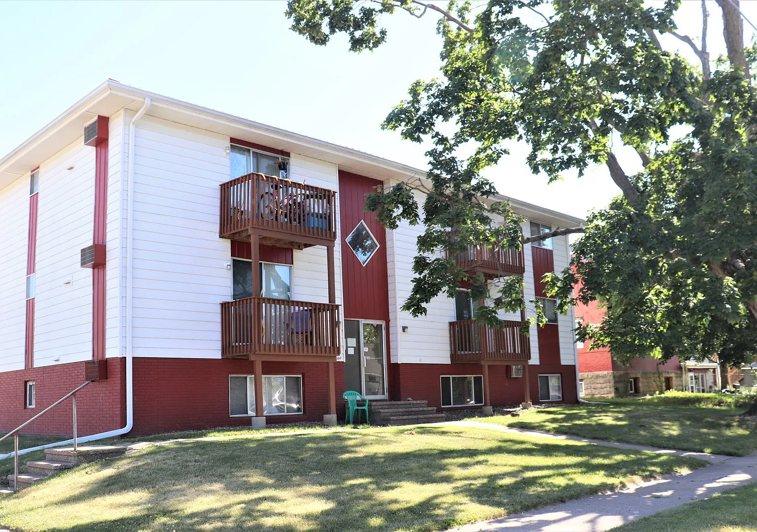 795 4th Ave | Marion Apartments — Photo 1