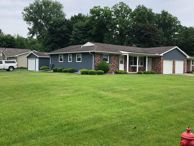 1702 Thunderbird Dr — Photo 23