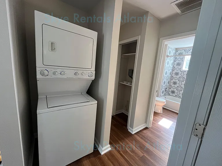 3277 Wheeler St #3275 — Photo 5