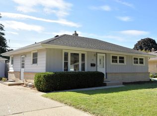 7401 W Burdick Ave, Milwaukee, WI 53219