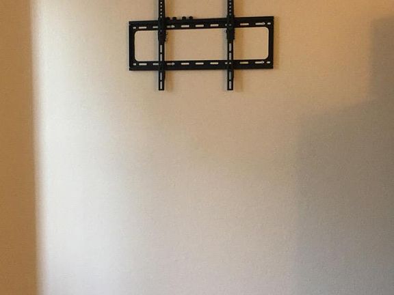 3rd image of 1124 N La Cienega Blvd APT 101