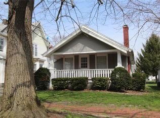 916 Edgar Ave, Mattoon, IL 61938