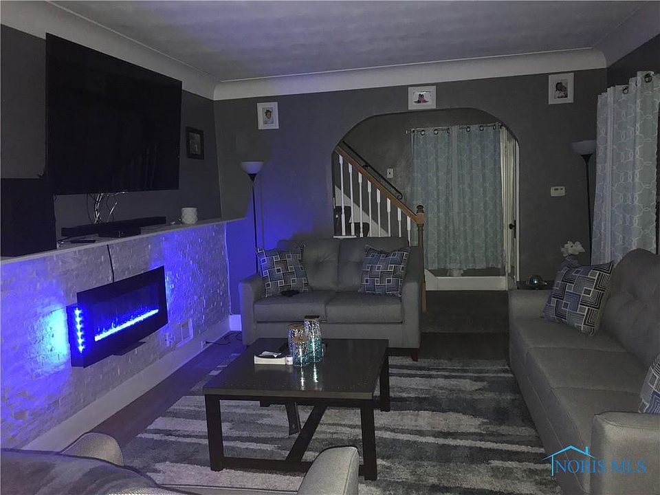 2nd image of 517 Hampton Ave