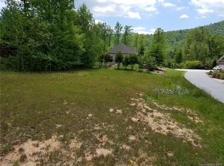 27 S Crab Meadow Dr #3, Hendersonville, NC 28739