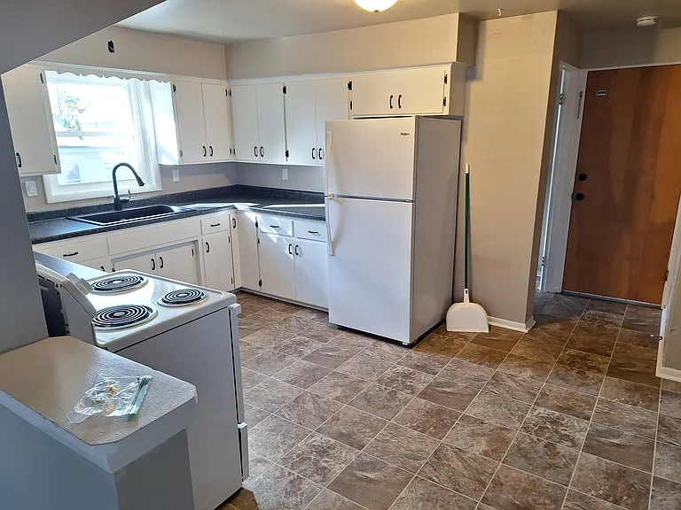 1226 S 11th St #1226A — Photo 2