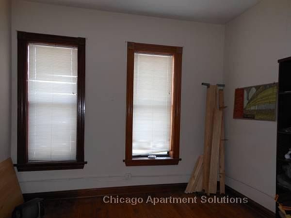 2nd image of 1541 W Chicago Ave APT 4F