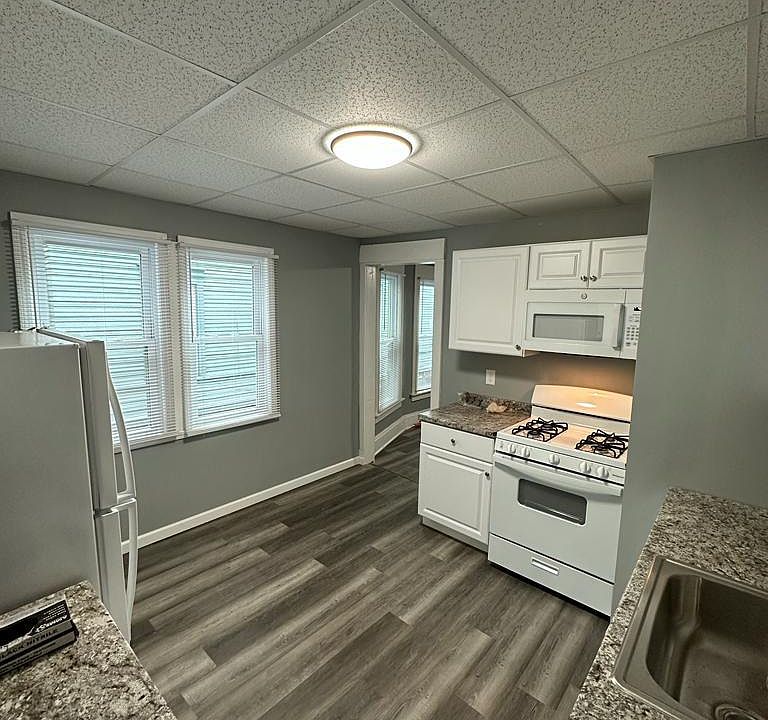 1st image of 130 Harvard Pl Floor 1