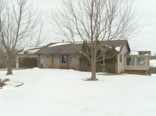 848 197th Pl, Pella, IA 50219