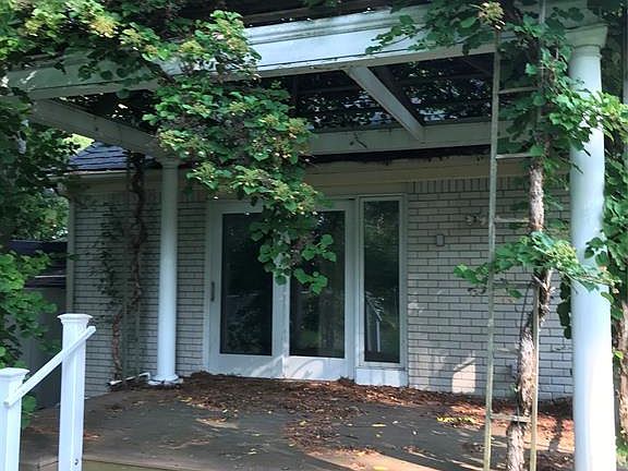 3rd image of 6873 Post Oak Dr