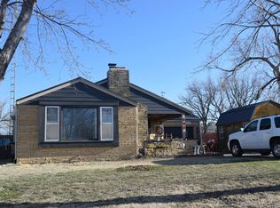 833 E 3rd St, Russell, KS 67665
