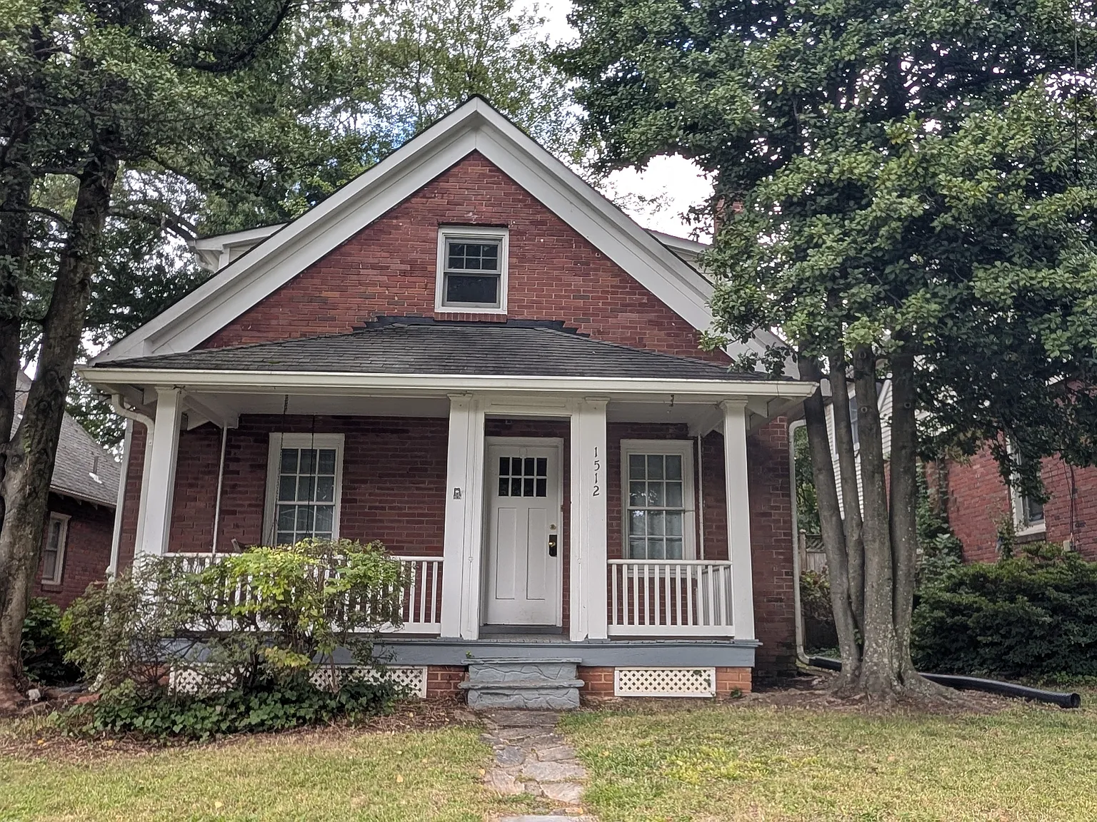 4 bed, 1620 sqft, $4,200 — Photo 2